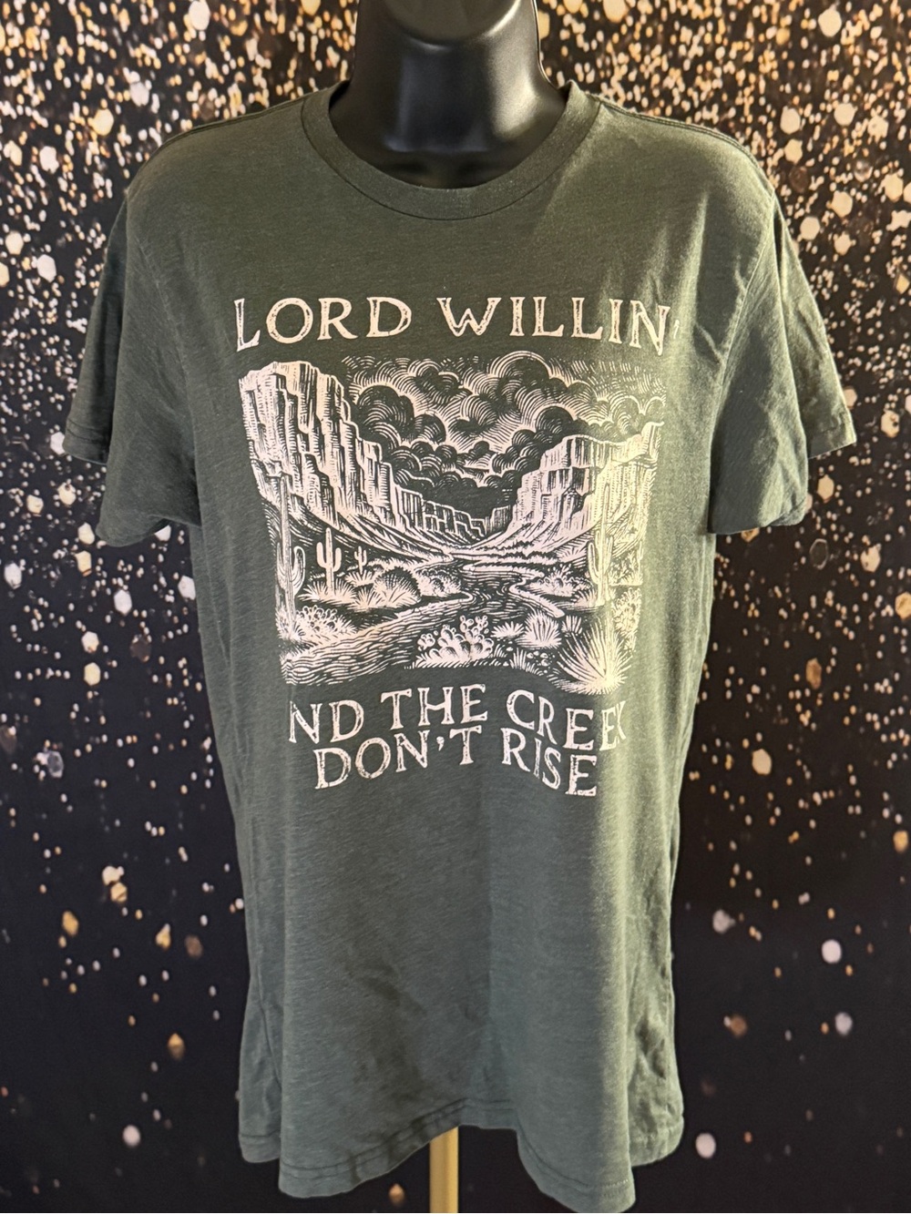 Green Graphic Tee - 'And The Creek Don't Rise'
